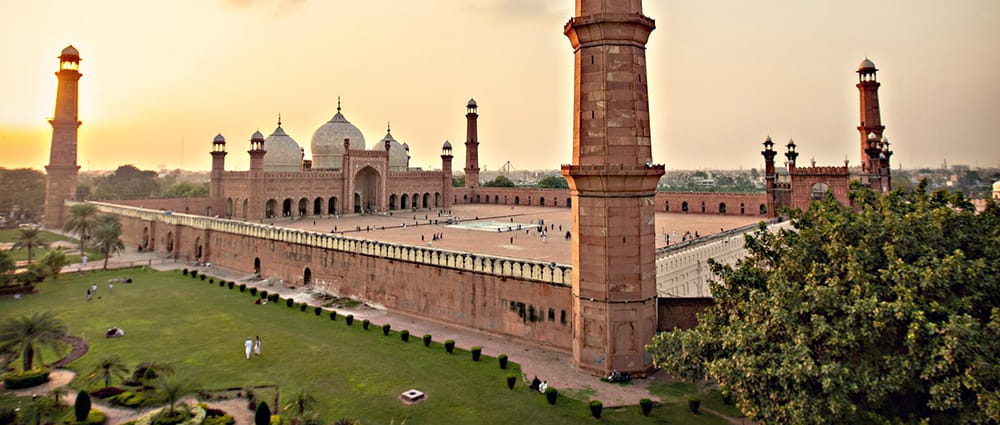 Badshahi Mosque